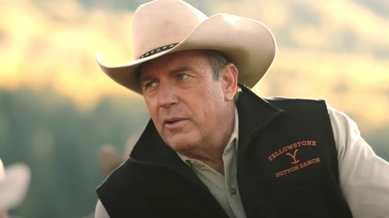 John Dutton wearing cowboy hat