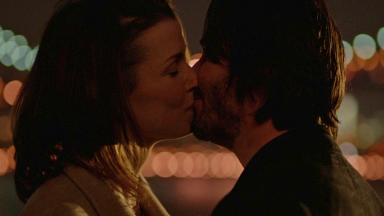 John and Helen kissing in "John Wick" (2014)