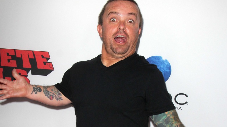 Jackass Wee Man Arm Out