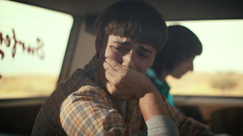 Will crying next to Mike in Stranger Things