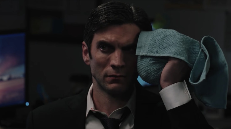 Wes Bentley as Jamie Dutton on Yellowstone, during an injury on his face