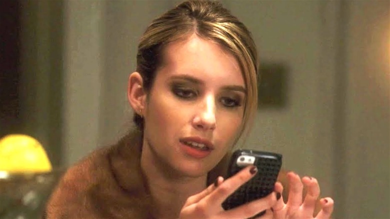 Madison Montgomery texting