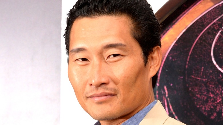 Daniel Dae Kim posing at a red carpet