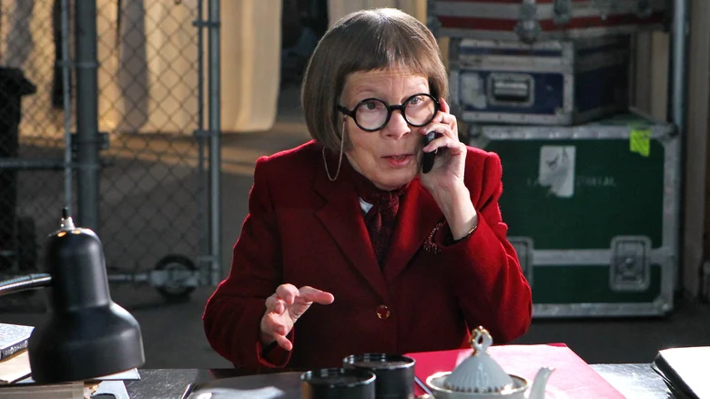 what happened to linda hunt's hetty on ncis: los angeles?