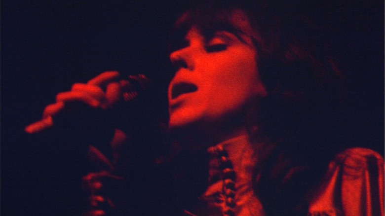 Grace Slick performing in 1968