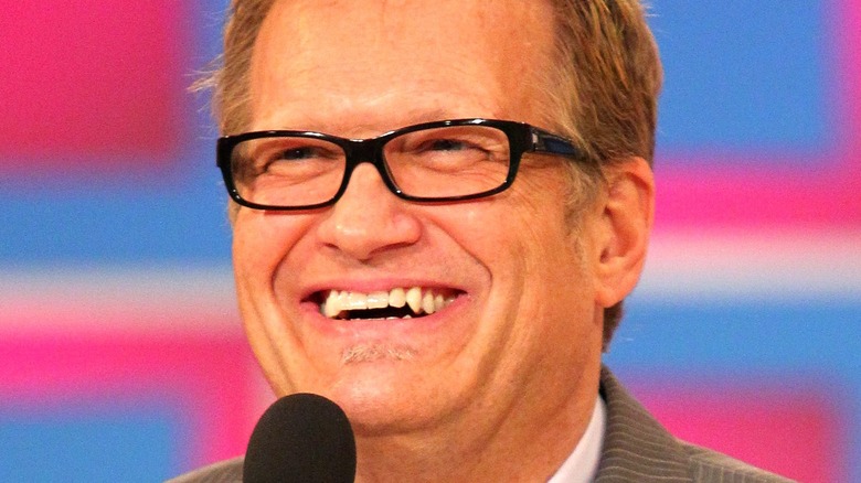 Drew Carey smiling the price is right