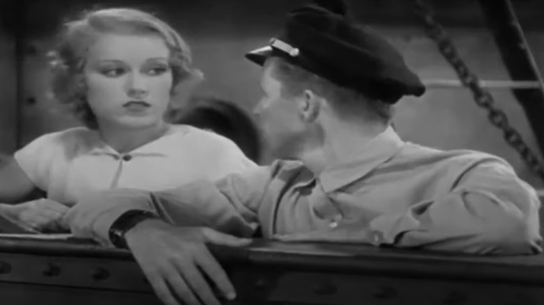 Fay Wray talking to soldier