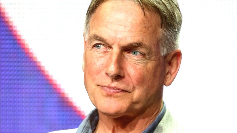 Mark Harmon discussing