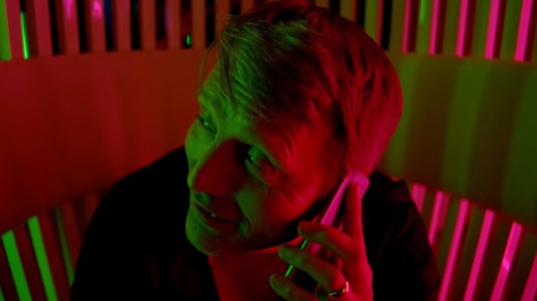 Mads Mikkelsen phone
