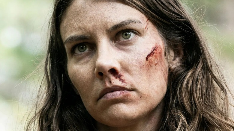 Maggie Rhee with blood on her face