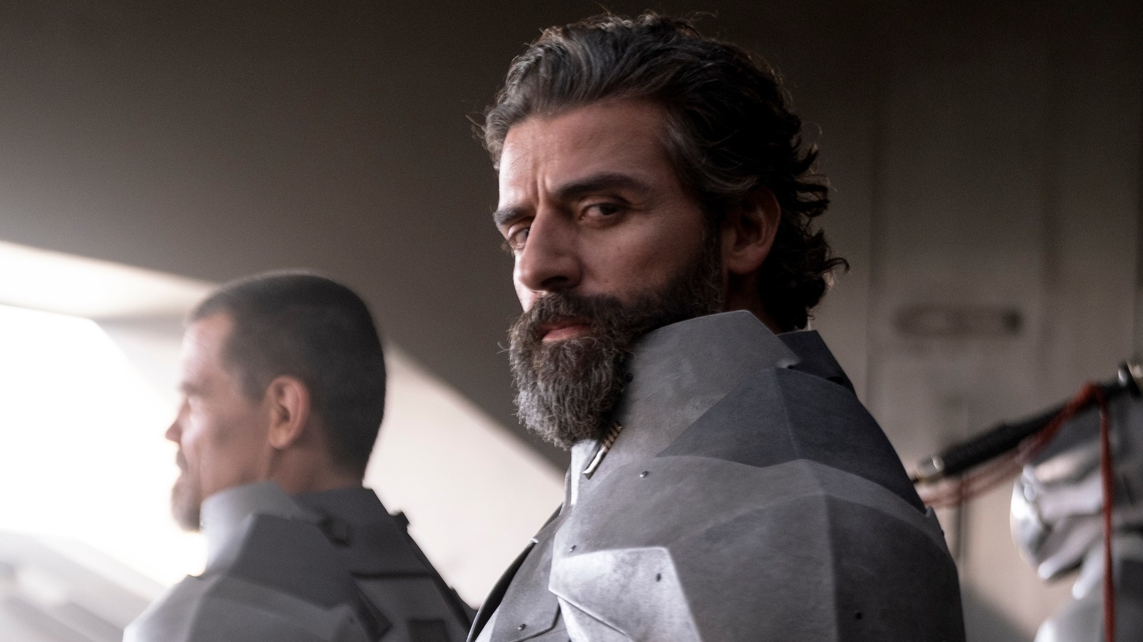What Oscar Isaac Would Look Like As Solid Snake From Metal Gear Solid