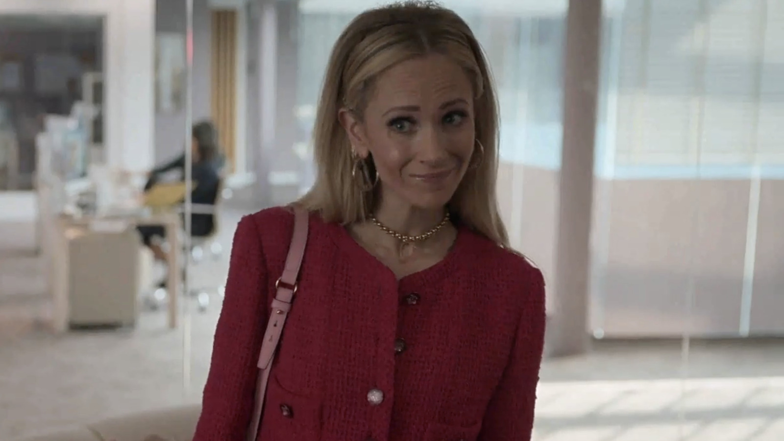 What Song Is Playing At The Beginning Of Ted Lasso S3 Episode 2?