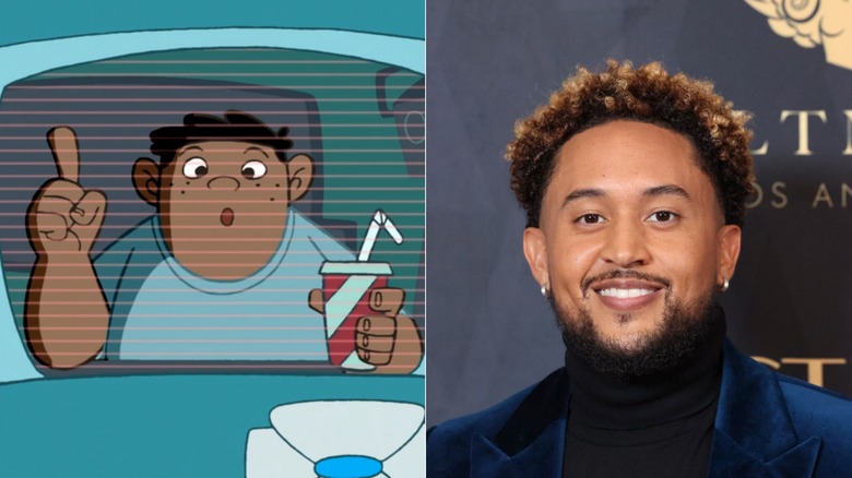 Wade talks on video screen, Mowry smiles