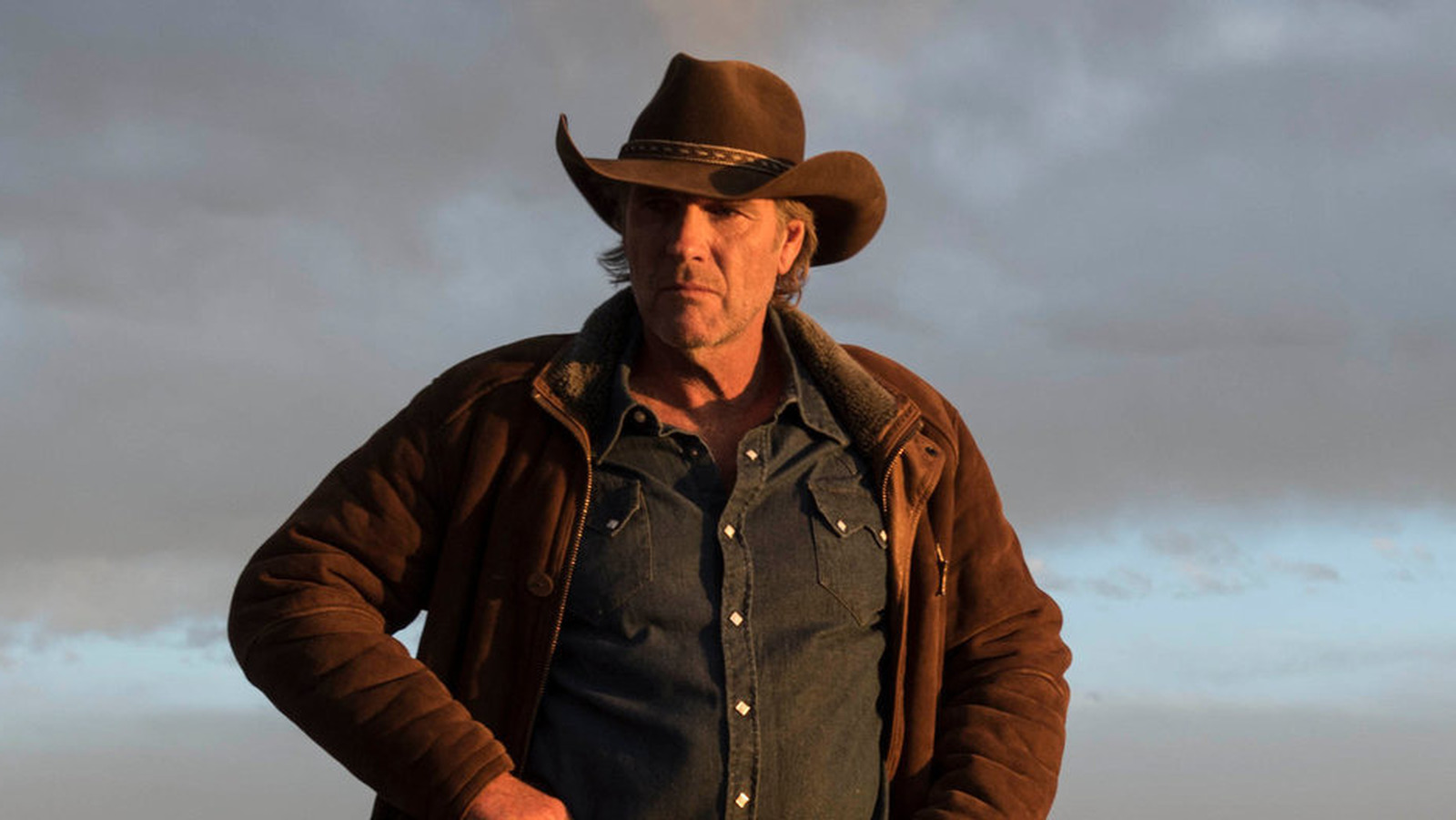 Longmire - Where to Watch and Stream Watch Longmire: The Complete First Lon...