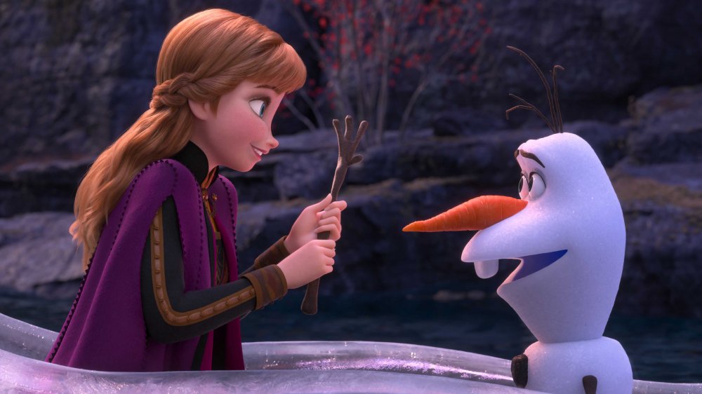 Anna and Olaf in Frozen 2