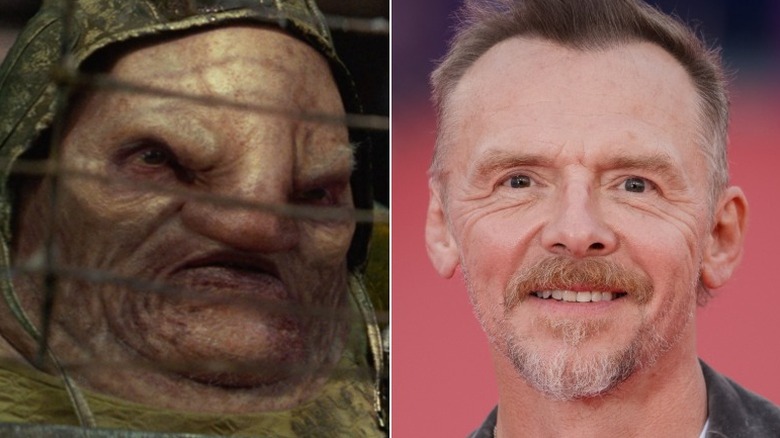 Unkar Plutt looking angry in Star Wars: The Force Awakens and Simon Pegg