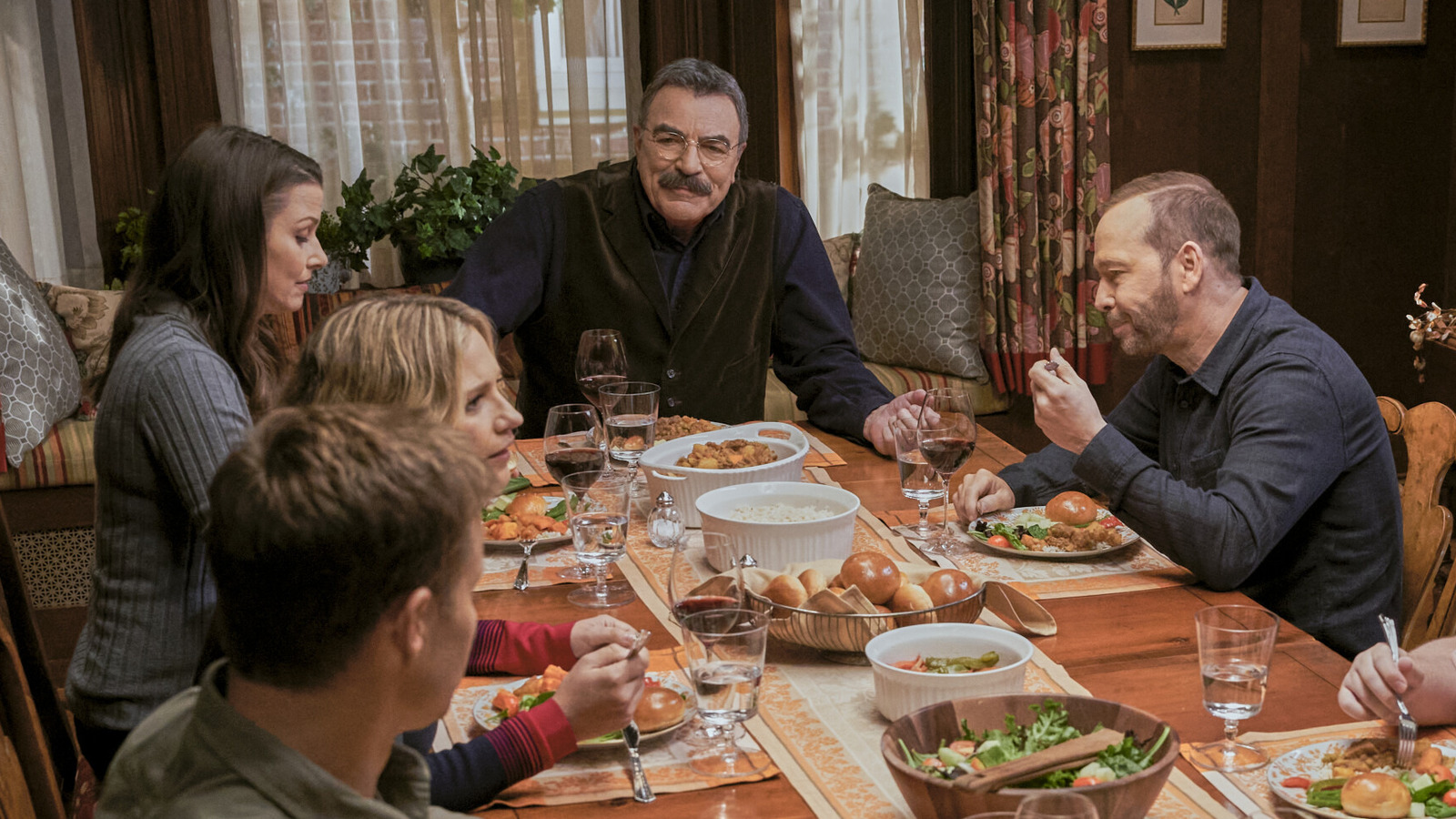 Tom Selleck’s Shocking Confession The Real “Blue Bloods” Sunday Dinner