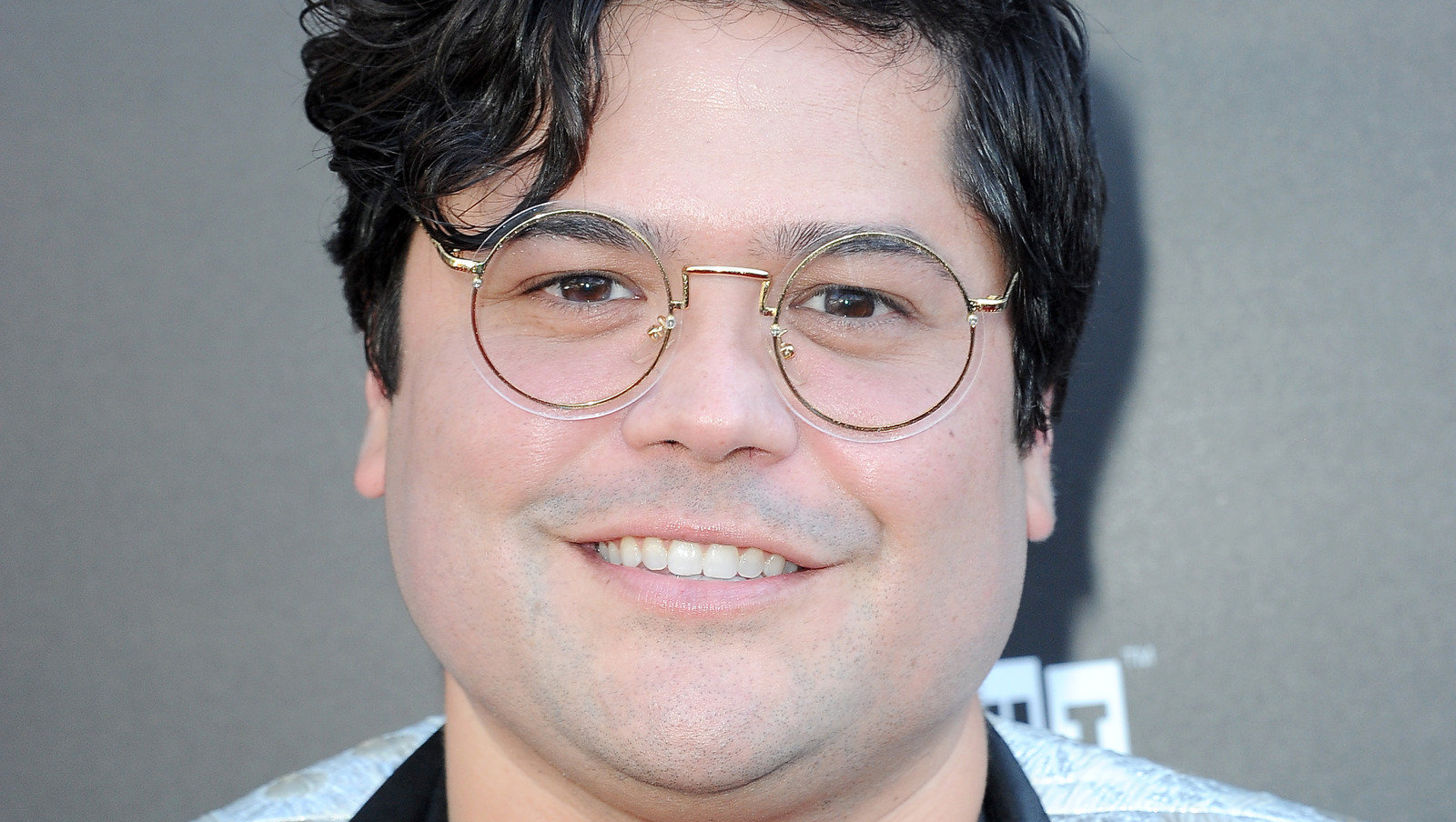 What We Do In The Shadows Star Harvey Guillen Talks Werewolves Within