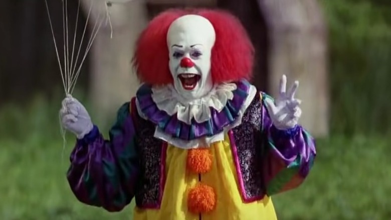 Tim Curry Pennywise It Miniseries
