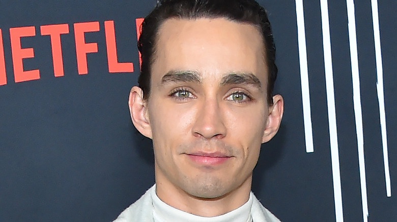 Robert Sheehan at The Umbrella Academy premiere