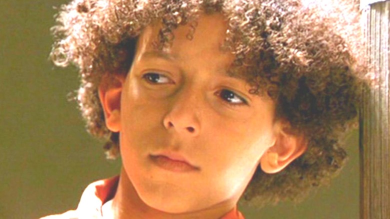 Khleo Thomas in Holes