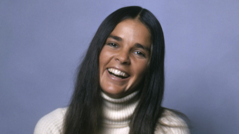 Ali MacGraw poses for a photo