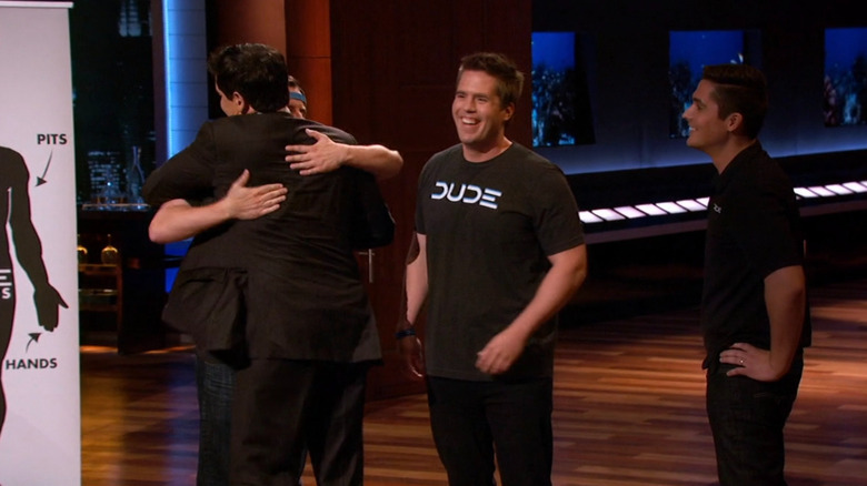 Mark Cuban hugging the Dudes