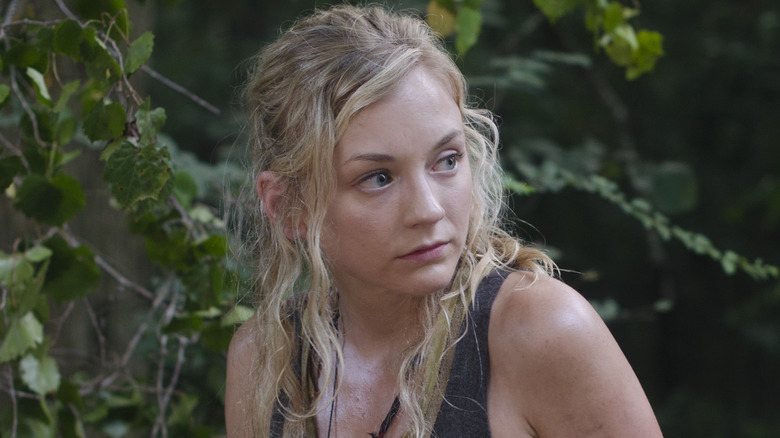 Beth Greene looking over her shoulder