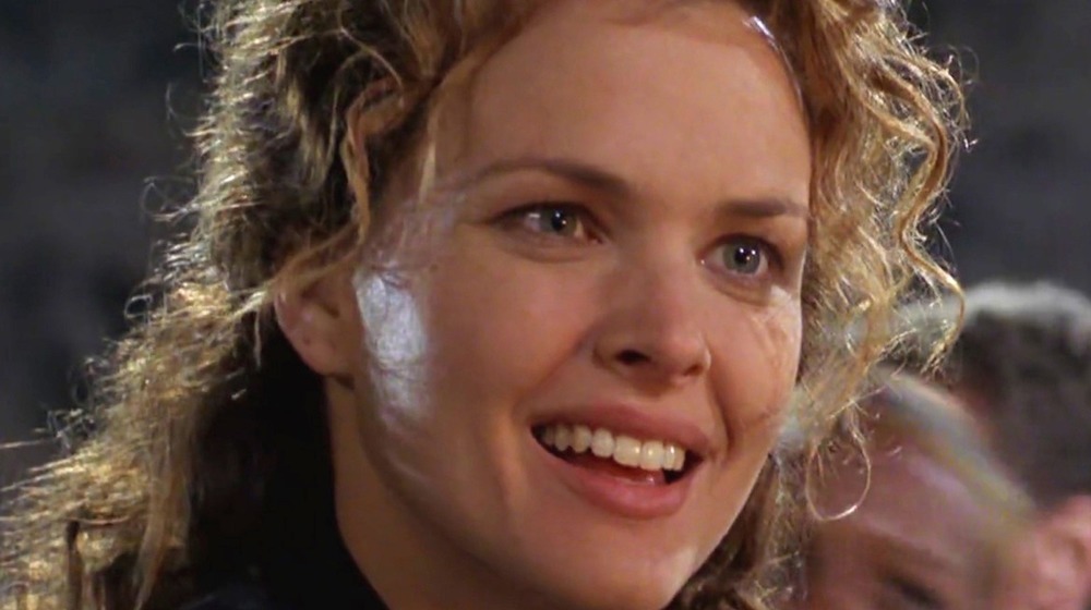 Dina Meyer Dizzy Flores smiling