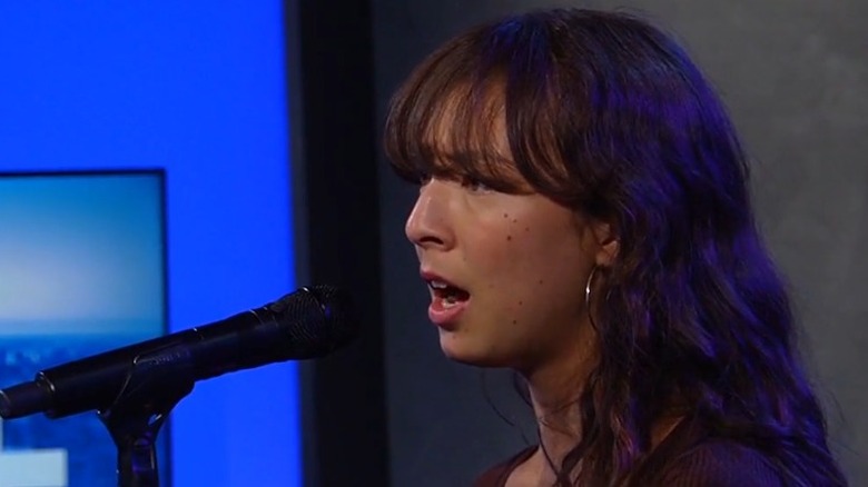 Frances Anderson singing on the GDLA+ stage