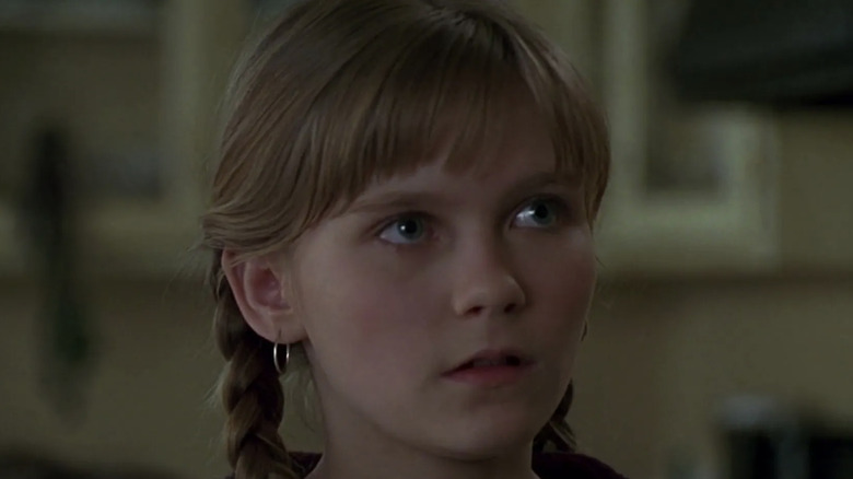 Kirsten Dunst looking distressed in "Jumanji"