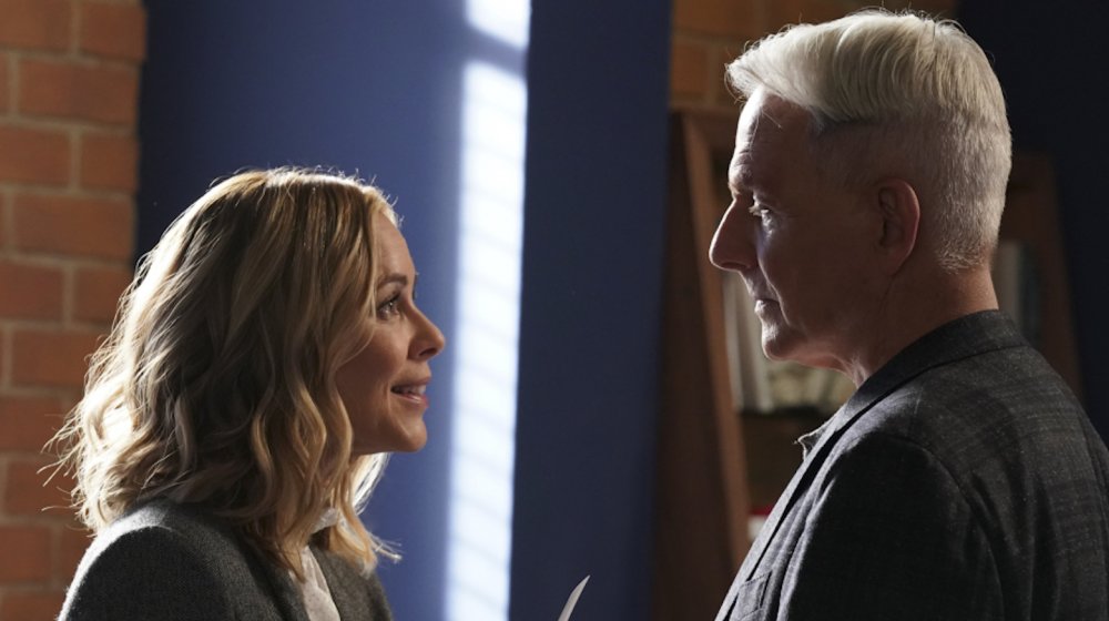 Maria Bello as Special Agent Jack Sloane and Mark Harmon as Special Agent Leroy Jethro Gibbs in NCIS