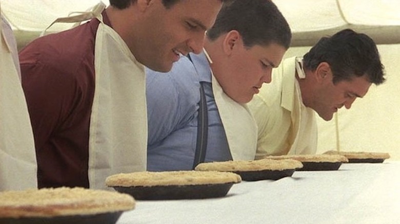 The start of the pie-eating contest in Stand By Me.