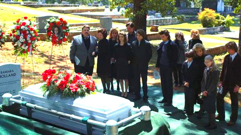 Stone Mountain Cemetery in "Stranger Things" (2016-2025)
