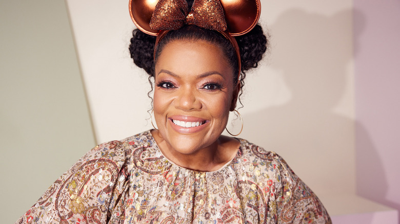 Yvette Nicole Brown smiling