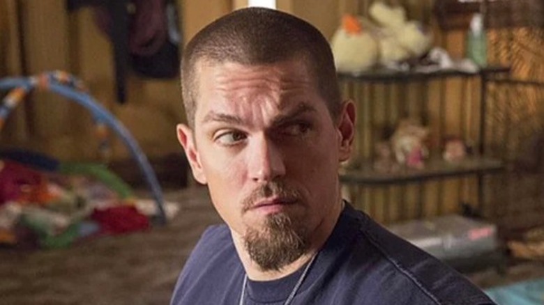 Kevin cleans the house Shameless