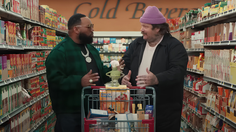 Raekwon and Matty Matheson in grocery store