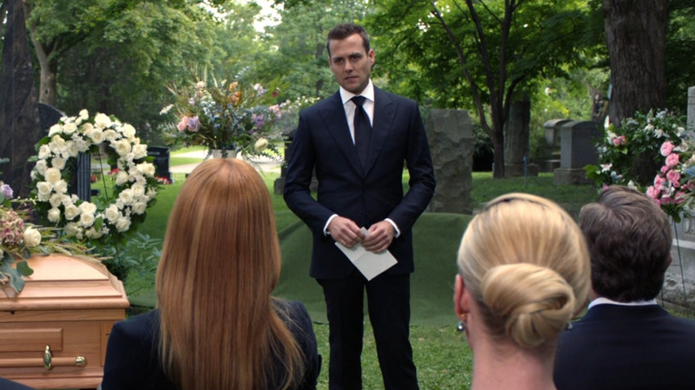 Harvey gives eulogy