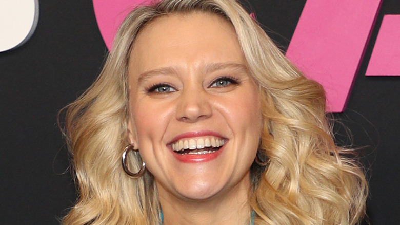 Kate McKinnon smiling