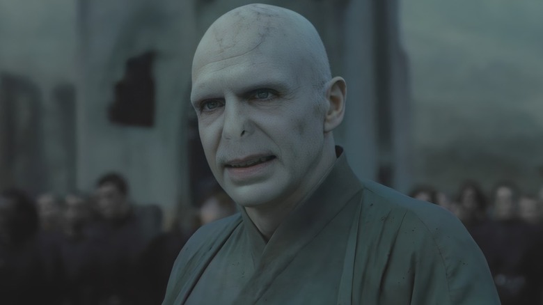 Voldemort smiling at Hogwarts