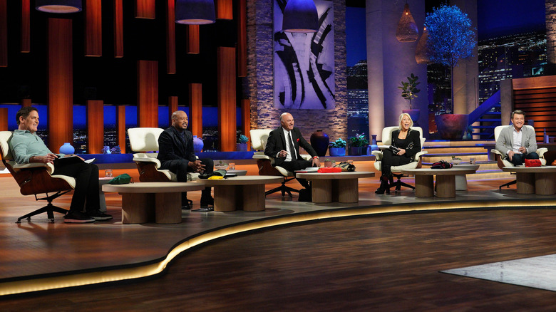 Who Is The Narrator On Shark Tank?