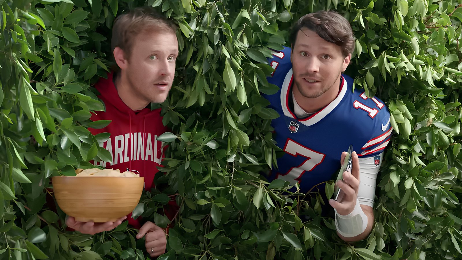 Who Is The NFL Football Player In Verizon's myPlan Commercial & What