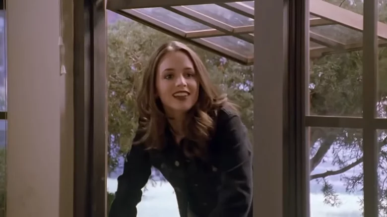 Who Played The Fbi Agent On Big Bang Theory Who Played FBI Special Agent Angela Page On The Big Bang Theory?