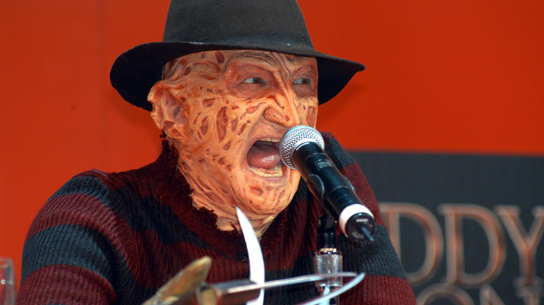 Englund as Freddy talking