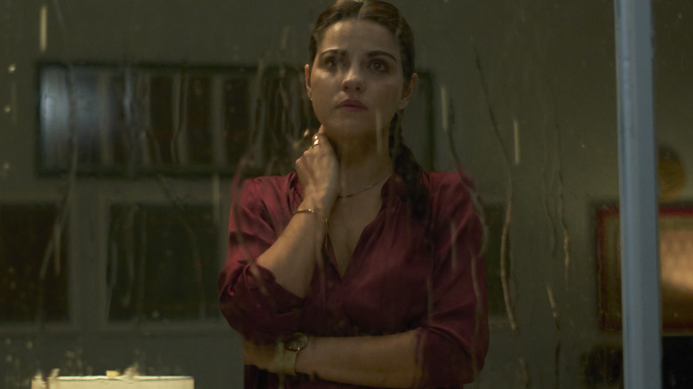 Dark Desire Alma Rainy Window