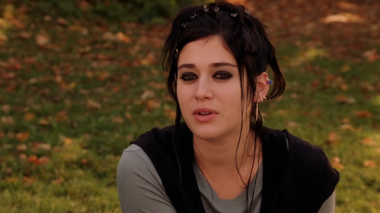 Who Plays Janis Ian In Mean Girls?