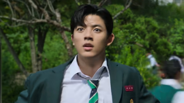Park Solomon looking scarred in All Of Us Are Dead