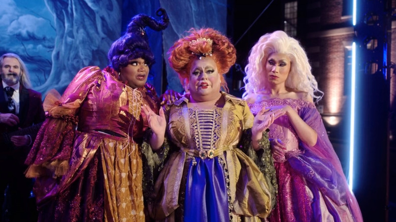 Who Plays The Drag Queen Sanderson Sisters In Hocus Pocus 2?