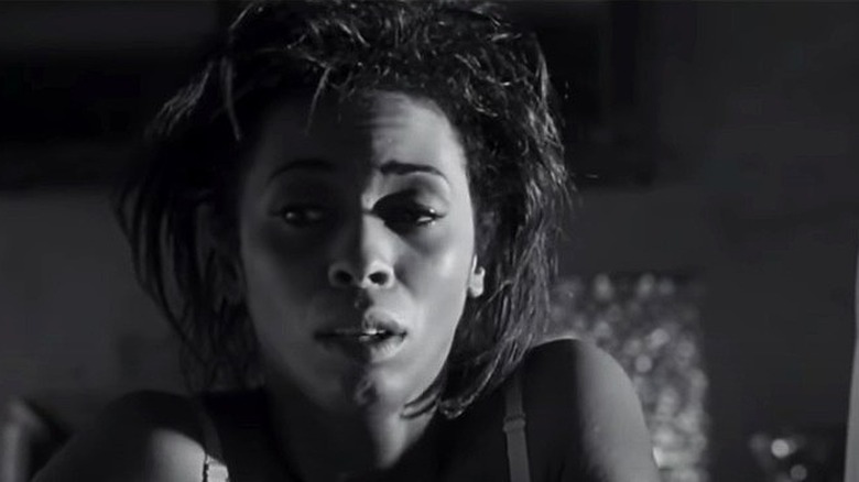 ECU Khandi Alexander black and white
