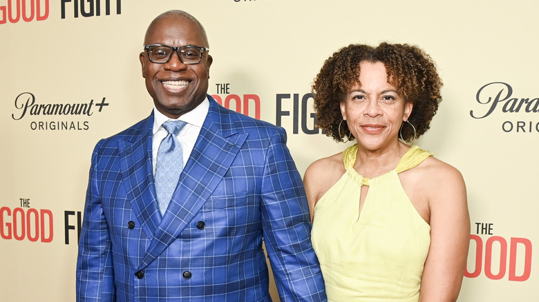 Andre Braugher and Ami Brabson posing